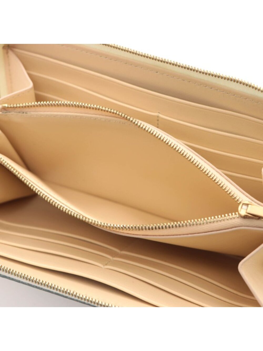 Celine Round Wallet Light Green Leather - Picture 6 of 6